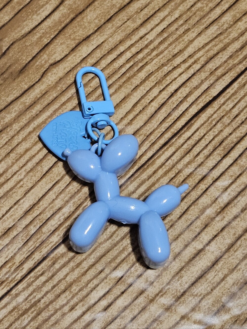 Balloon Dog Keychain Charm Blue - Picture 2 of 3